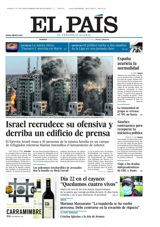 Portada de El País del domingo 16 de mayo de 2021