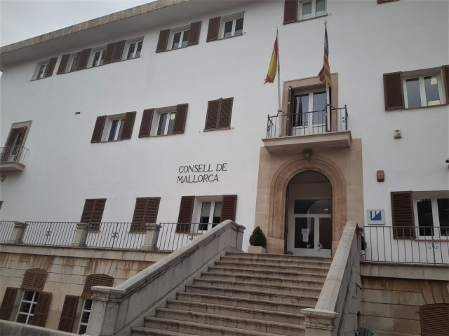 Archivo - Fachada del Instituto Mallorquín de Asuntos Sociales (IMAS), del Consell de Mallorca.