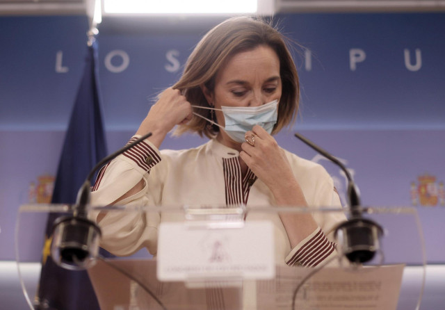 La portavoz del PP en el Congreso, Cuca Gamarra interviene en una rueda de prensa posterior a una Junta de Portavoces