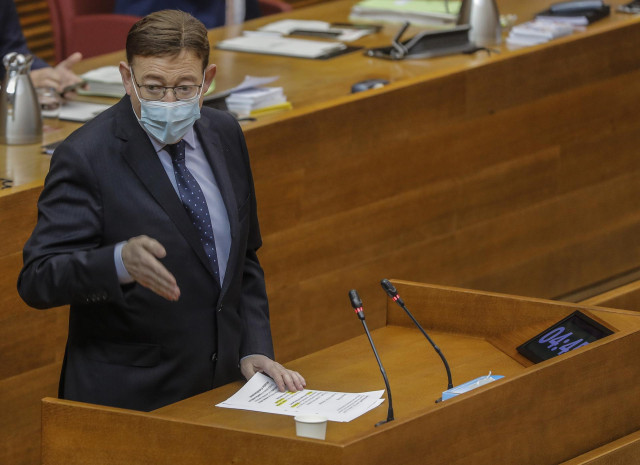 Archivo - El presidente de la Generalitat, Ximo Puig, en Corts