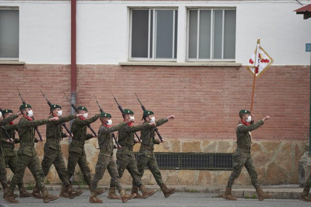 Miembros del Regimiento de Infantería América 66