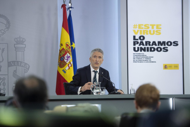 El ministro del Interior, Fernando Grande-Marlaska, comparece en una rueda de prensa del Consejo de Ministros
