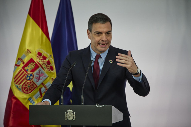 El presidente del Gobierno, Pedro Sánchez, interviene durante la presentación del plan 'Pueblos con Futuro: un plan para la cohesión y transformación del país’, en la Sala Barceló del Palacio de la Moncloa, a 22 de mayo de 2021, en Madrid, España.
