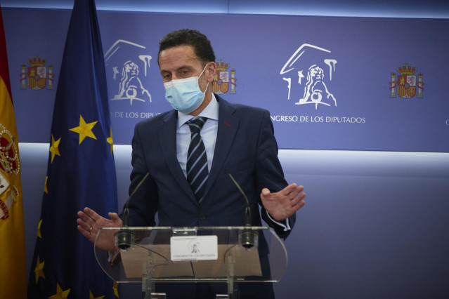 El vicesecretario general de Ciudadanos y portavoz adjunto en el Congreso de los Diputados, Edmundo Bal, en una rueda de prensa en la Cámara Baja.