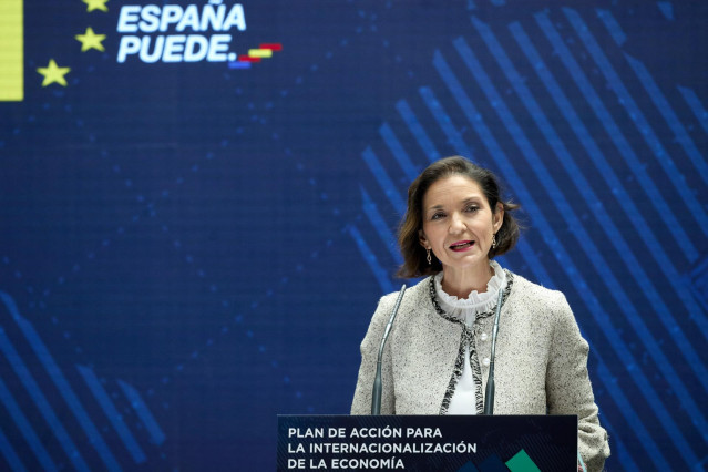 La ministra de Industria, Comercio y Turismo, Reyes Maroto, interviene durante a la presentación del Plan de Acción para la Internacionalización de la Economía Española 2021-2022.