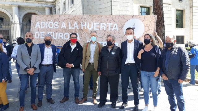 PSPV pide a Mazón 