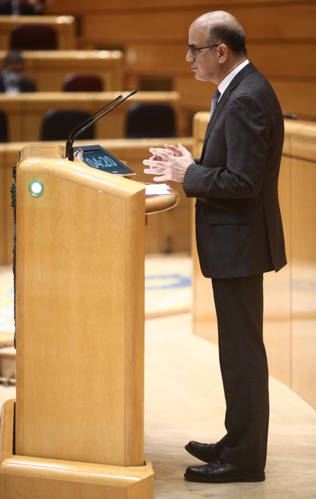 Archivo - El senador de UPN, Alberto Prudencio Catalán interviene durante una sesión plenaria en el Senado, en Madrid (España), a 23 de diciembre de 2020.