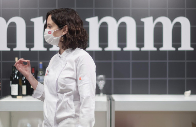 La presidenta en funciones de la Comunidad de Madrid, Isabel Díaz Ayuso, en la inauguración de Madrid Fusión 2021 en Feria de Madrid IFEMA, a 31 de mayo de 2021, en Madrid (España). Madrid Fusión constituye el primer congreso global de gastronomía.