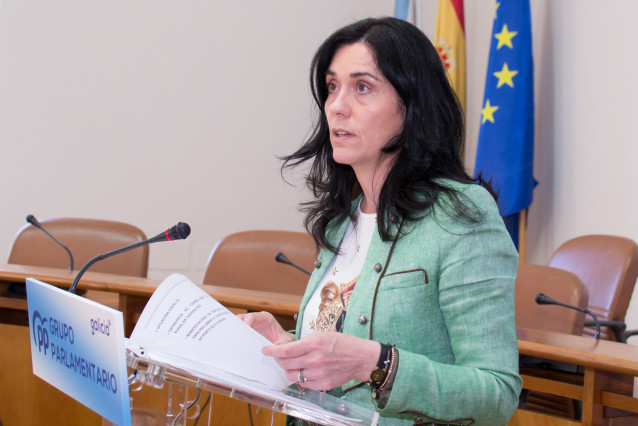 La viceportavoz parlamentaria del PPdeG Paula Prado en rueda de prensa.