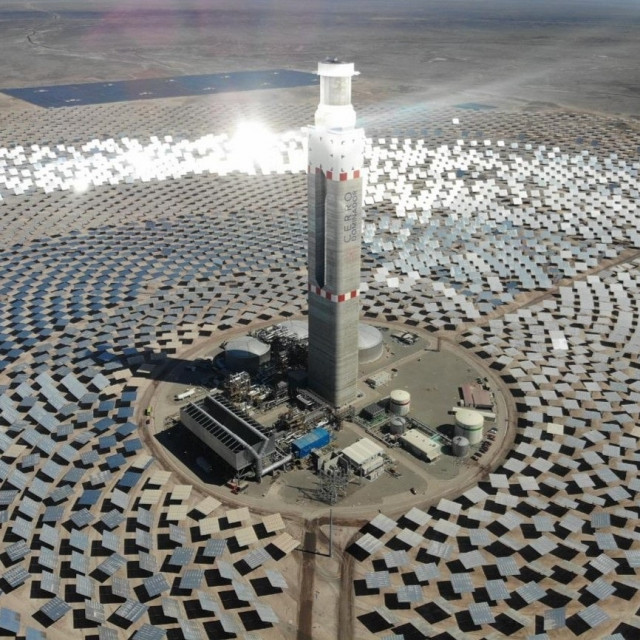 Planta termosolar de Cerro Dominador (Chile) construida por Abengoa y Acciona