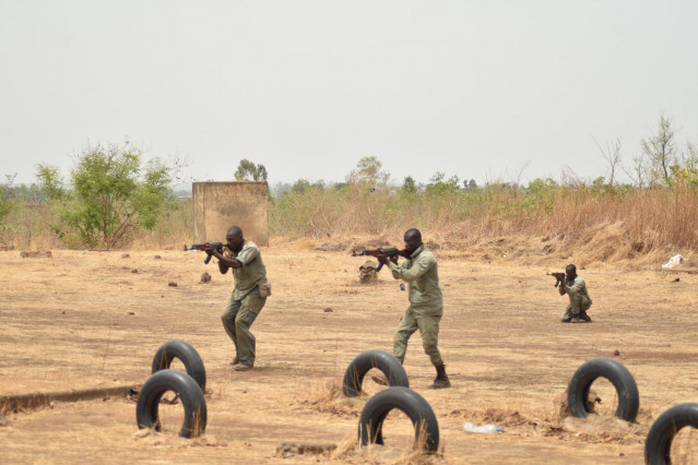 Soldados malienses reciben entrenamiento de la misión europea EUTM Malí