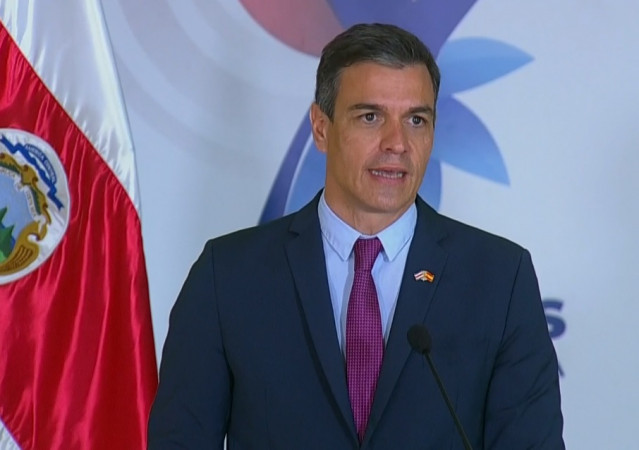 Pedro Sánchez durante la rueda de prensa con el presidente de Costa Rica