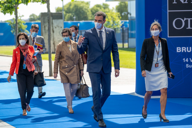 El presidente del Gobierno, Pedro Sánchez, a su llegada a la reunión de jefes de Estado y de Gobierno de la OTAN en Bruselas.