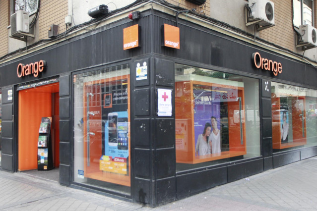 Archivo - Tienda de Orange