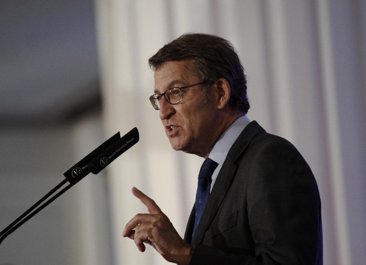 El presidente de la Xunta de Galicia, Alberto Núñez Feijoo, interviene en un desayuno informativo organizado por Nueva Economía Forum,