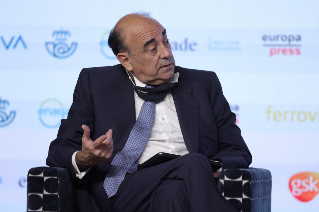 El presidente Santander España, Luis Isasi, interviene en la segunda mesa redonda 'Fortaleciendo el propósito de cambio' del proyecto  'Generación de oportunidades', organizado por Europa Press y McKinsey&Company