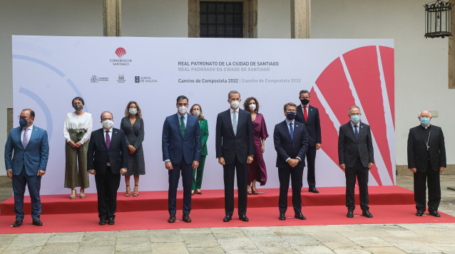 Reunión del Real Patronato de Santiago, con el Rey, el presidente del Gobierno, el presidente de la Xunta y el alcalde de Santiago, entre otras autoridades