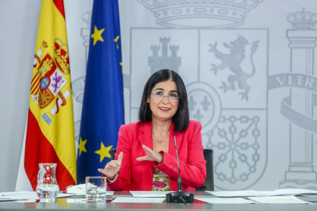 La ministra de Sanidad, Carolina Darias, durante la rueda de prensa posterior al Consejo Interterritorial del Sistema Nacional de Salud, a 4 de agosto de 2021, en La Moncloa, Madrid, (España).