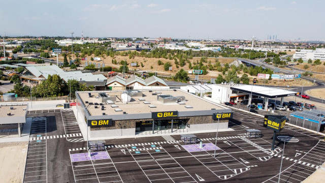 Archivo - Grupo Uvesco acelera su expansión en Madrid con un preacuerdo para la adquisición de 12 tiendas Condis