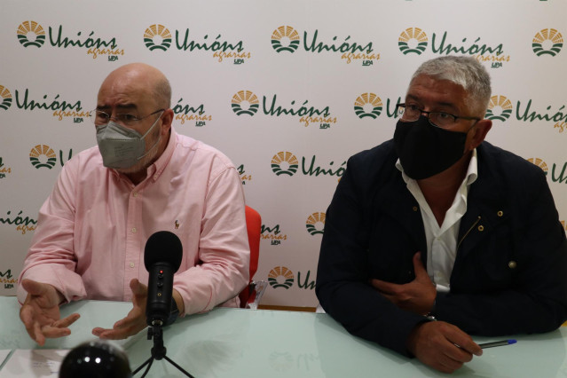 Rueda de prensa de UU.AA. Sobre la situación del sector lácteo