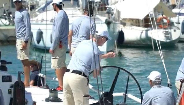 Salida del Rey a navegar en la 39 Copa del Rey Mapfre.