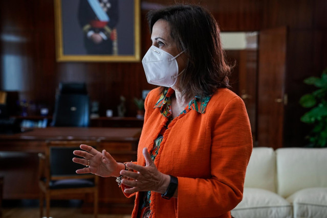 La ministra de Defensa, Margarita Robles, durante una entrevista con Europa Press, a 4 de agosto de 2021, en el Ministerio de Defensa, Madrid, (España).
