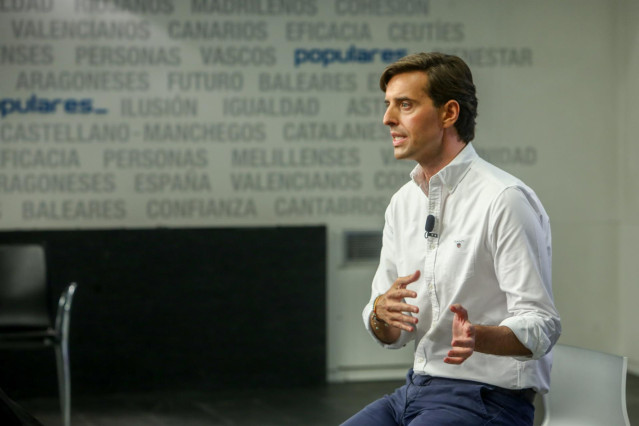 El vicesecretario de Comunicación del PP y diputado por Málaga, Pablo Montesinos, durante una entrevista concedida a Europa Press.