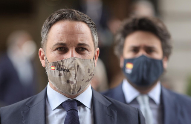 Archivo - El líder de Vox, Santiago Abascal, a su llegada a una sesión de control al Gobierno, a 16 de junio de 2021, en el Congreso de los Diputados, Madrid, (España). Esta sesión está marcada nuevamente por los posibles indultos a los presos del procés