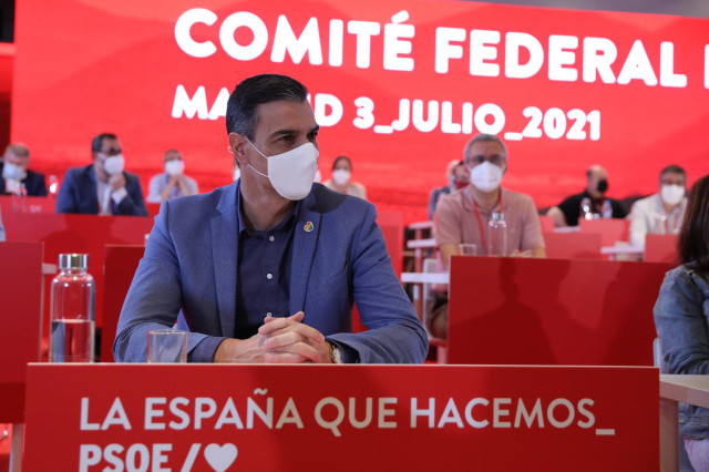 Archivo - El presidente del Gobierno, Pedro Sánchez, durante una reunión de los componentes del Comité Federal del PSOE, a 3 de julio de 2021, en Madrid, (España). Esta reunión ordinaria, compuesta por el máximo órgano de decisión del Partido Socialista,