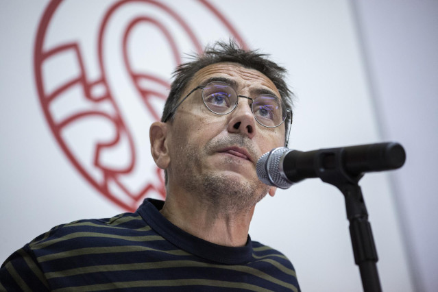 El director de la Fundación Instituto 25M Democracia, Juan Carlos Monedero, participa en una mesa de debate, a 21 de julio de 2021, en San Lorenzo de El Escorial, Madrid (España).