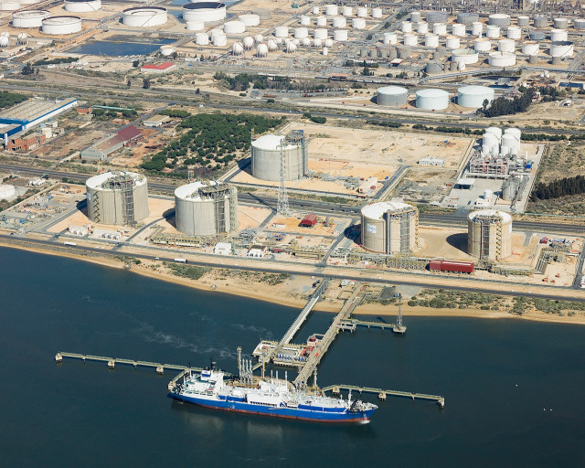 Archivo - [Grupohuelva] Fwd: Ndp Ayesa Gana Su Tercer Contrato Para Adaptar Un Puerto A Servicios Logísticos De Gnl