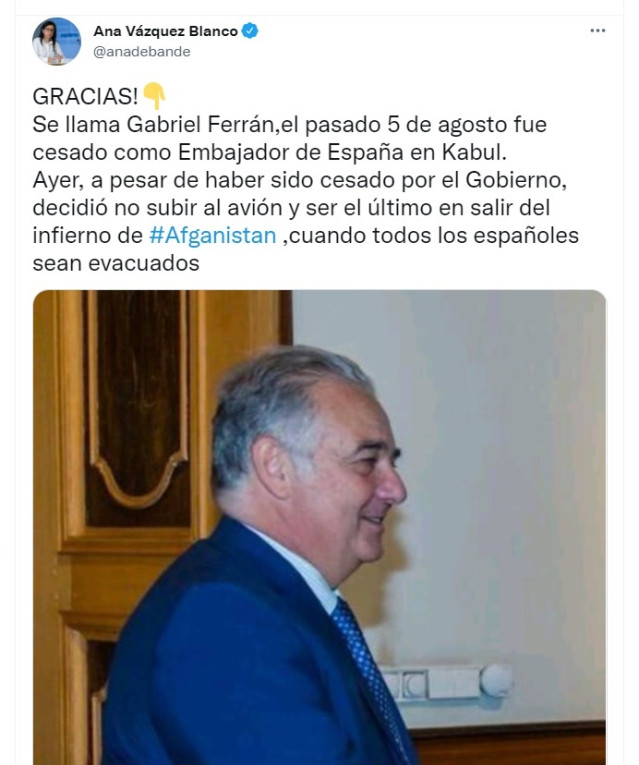 La diputada Ana Vázquez, elogiando al embajador Gabriel Ferrán