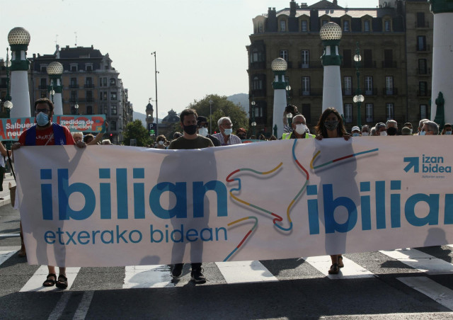 Imagen de la manifestación por el acercamiento de los presos de ETA celebrada este sábado en San sebastián