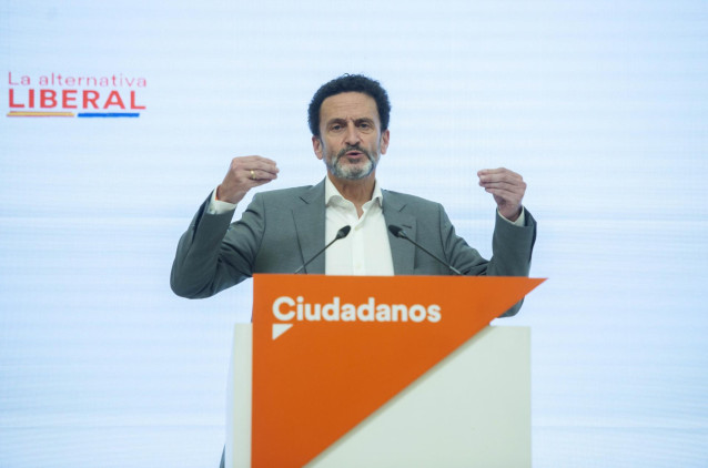 Archivo - El vicesecretario general y portavoz del Comité Ejecutivo de Ciudadanos, Edmundo Bal, en una rueda de prensa en la sede del partido.