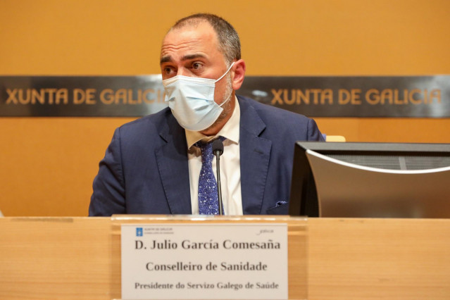 El conselleiro de Sanidade, Julio García Comesaña, en la rueda de prensa posterior al comité clínico