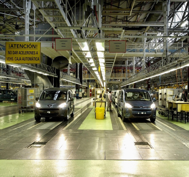 Archivo - Factoría de Citroën en Vigo