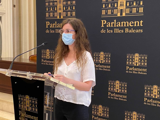 La diputada de Unidas Podemos Esperança Sans, este miércoles después de la Junta de Portavoces.