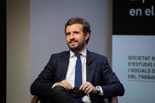 Archivo - El líder del PP, Pablo Casado, en el debate 'La lucha contra la desigualdad, factor básico del progreso económico' de la Societat Barcelonina d'Estudis Econòmics i Socials de Foment del Treball, en Barcelona a 15 de marzo de 2021.