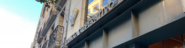 Archivo - Fachada de la sede de Banco Cooperativo Español, la central bancaria de Grupo Caja Rural.
