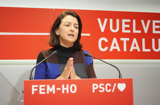Archivo - La secretaria del PSC, Eva Granados, ofrece una rueda de prensa en la sede del partido, a 17 de mayo de 2021, en Barcelona, Catalunya (España)