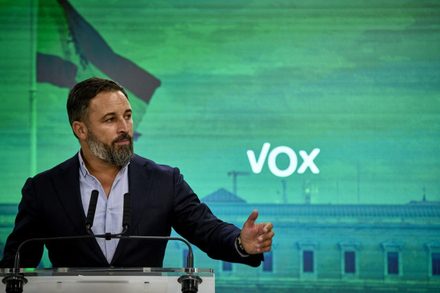 El presidente de Vox, Santiago Abascal, en rueda de prensa