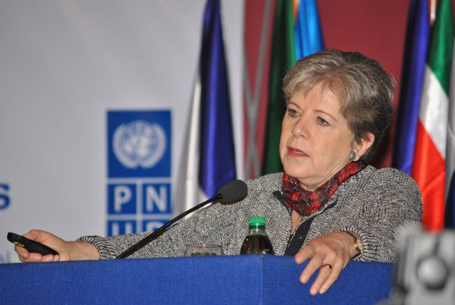 Archivo - La Comisión Económica para América Latina y el Caribe (CEPAL), a través de su secretaria ejecutiva Alicia Bárcena, ha advertido a los países iberoamericanos que deben vigilar sus niveles de endeudamiento  porque un incremento desmedido de su deu