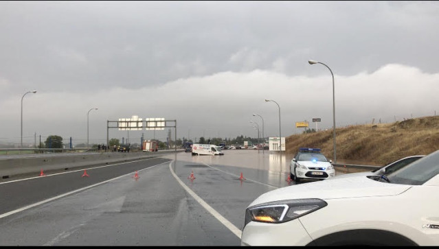 Atasco en la N400 en la entrada al barrio del Polígono de Toledo