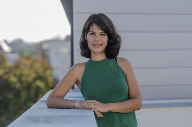 La coportavoz de Podemos, Isa Serra, posa durante la entrevista concedida a Europa Press, a 3 de septiembre de 2021, en Madrid, (España).