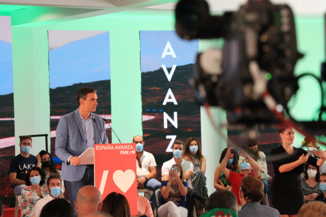 El presidente del Gobierno, Pedro Sánchez, interviene en un acto del PSOE en Jaén.
