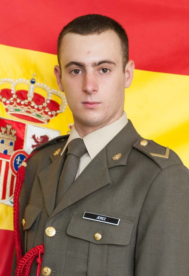 Archivo - El caballero alférez cadete P.J.S.  Ha fallecido durante el recorrido topográfico.