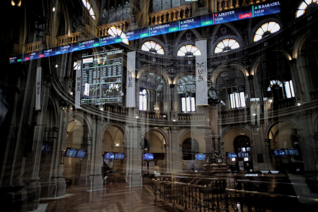 Valores del Ibex 35 en el Palacio de la Bolsa de Madrid, a 6 de septiembre de 2021, en Madrid (España).