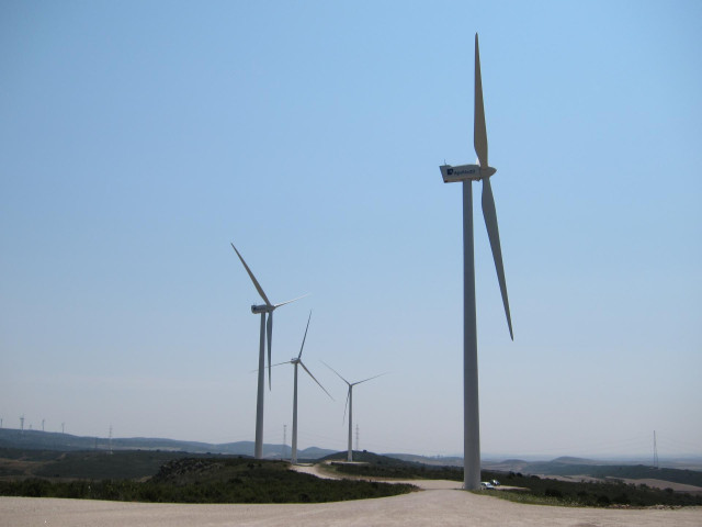 Archivo - Aerogeneradores