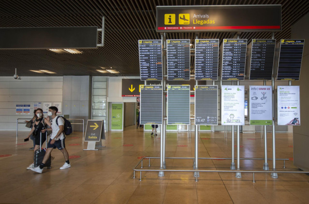Archivo - Aeropuerto Adolfo-Suárez Madrid Barajas.