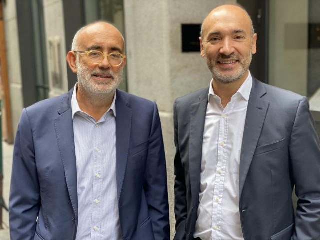 Andrea Mangoni, presidente de Altamira do Value Group, a la izquierda; y Francesc Noguera, consejero delegado, a la derecha